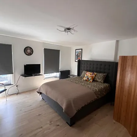 Apartment 156